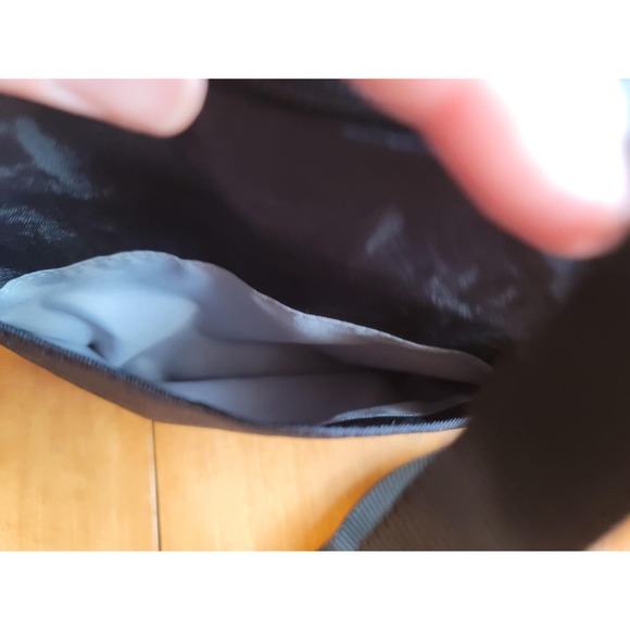 Baggallini Black Crossbody Purse - Picture 6 of 6